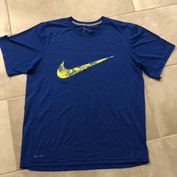 Nike Sri-fit T-shirt - Picture 1 of 5